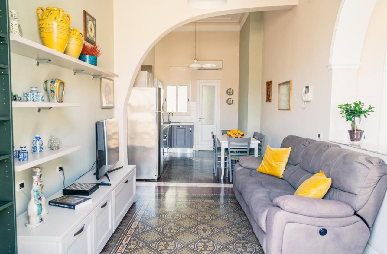 Appartement Le Grazie à Catane Extérieur photo